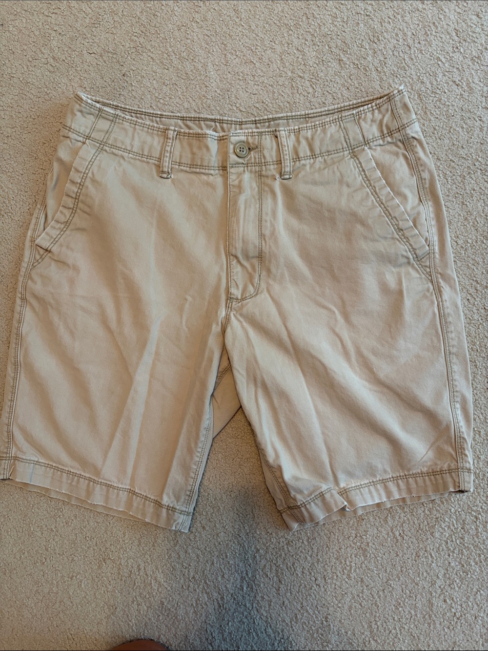 Men's Casual Cotton Shorts in Light Khaki